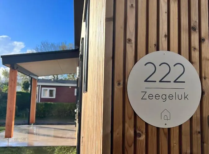 Zeegeluk Vlakbij De Kust Alpesi faház Sint Maartensvlotbrug