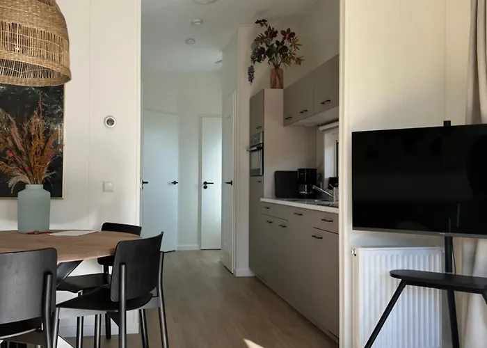 Alpesi faház Zeegeluk Vlakbij De Kust Sint Maartensvlotbrug